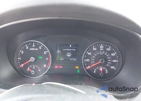 2019 Kia Sportage Lx z USA, uszkodzony, nr VIN KNDPMCAC7K7520073